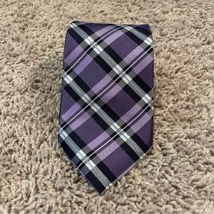 Arrow plaid tie purple
